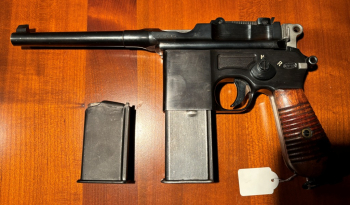 Mauser - C96 712 m. Kasten, C96 M712 nummerngleiches Set m. Anschlagschaft - Reihenfeuer Broomhandle C96/712 als konformer Halbautomaten-Umbau